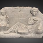Relief funéraire de Taimé et sa femme Hadira
