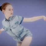 Girl dancing in Jeans Mini Salopet 009